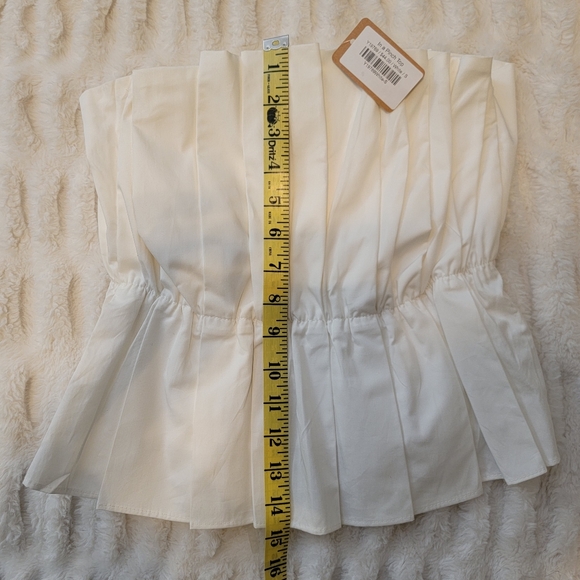 Vestique "In A Pinch" White Strapless Top - Picture 6 of 7